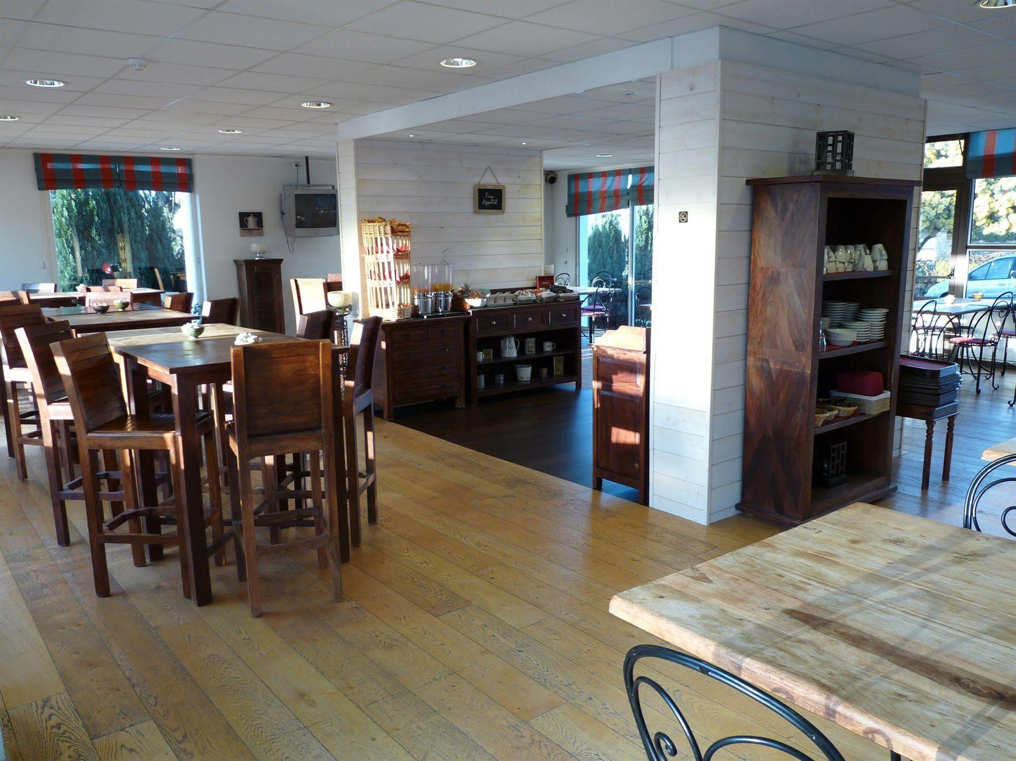 Logis Golfe Hotel Vannes Exterior foto